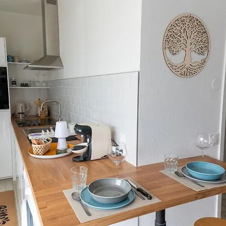 Cozy Sea View For 2 People