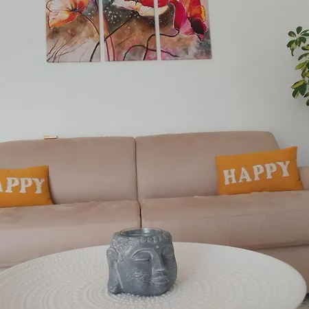아파트 Cozy Sea View For 2 People *